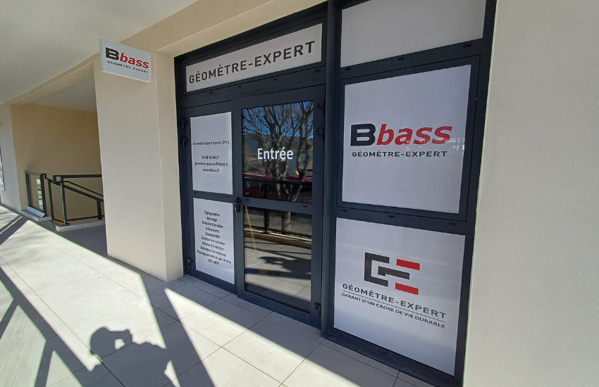 adhésif-microperforé