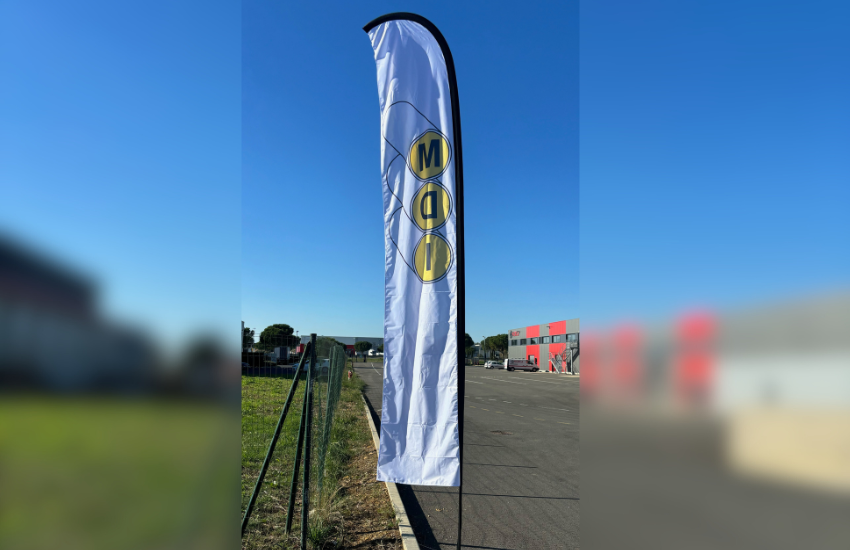 grand-drapeau-publicitaire